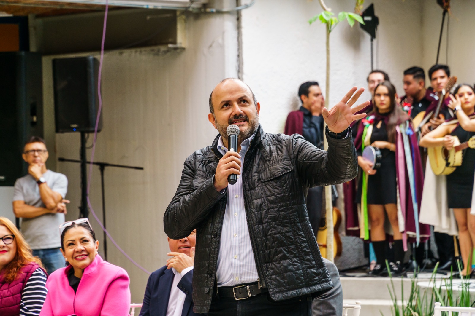 octor Ricardo Villanueva Lomelí en uso de la voz