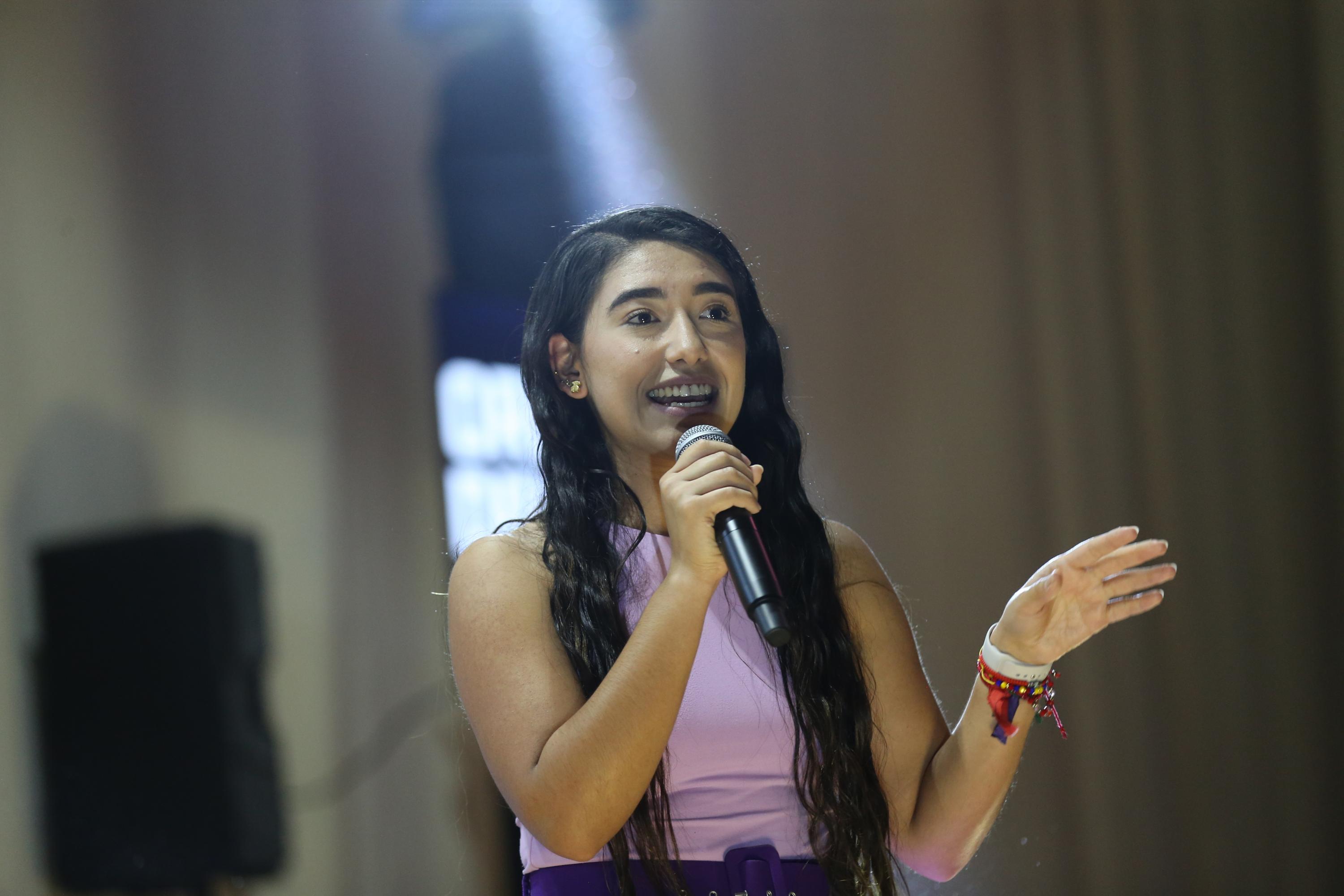 presidenta de la Federación Estudiantil Universitaria Zoé García Romero