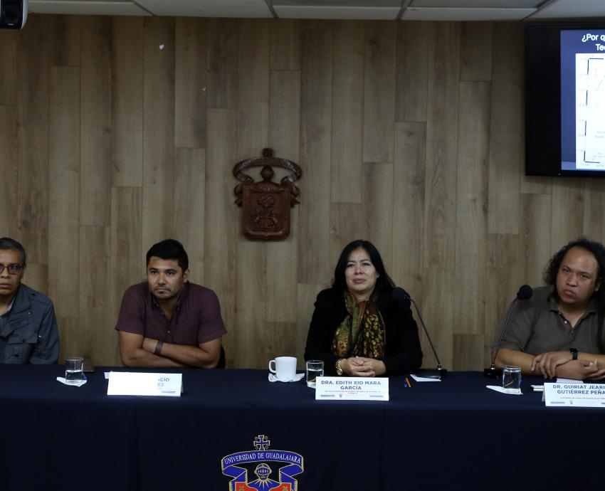 Autoridades del evento en rueda de prensa