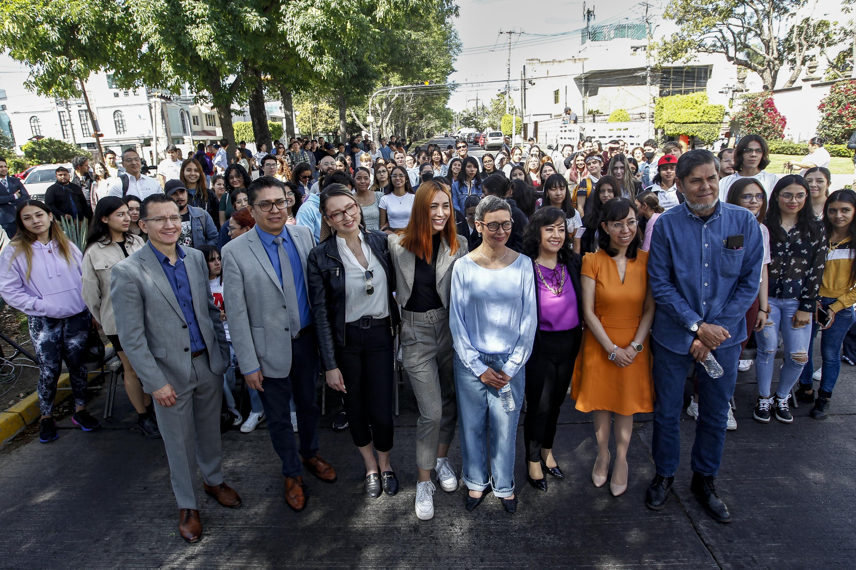 Participantes de cucs en master class en apoyo por la Autonomía, la Educación y la Salud universitaria