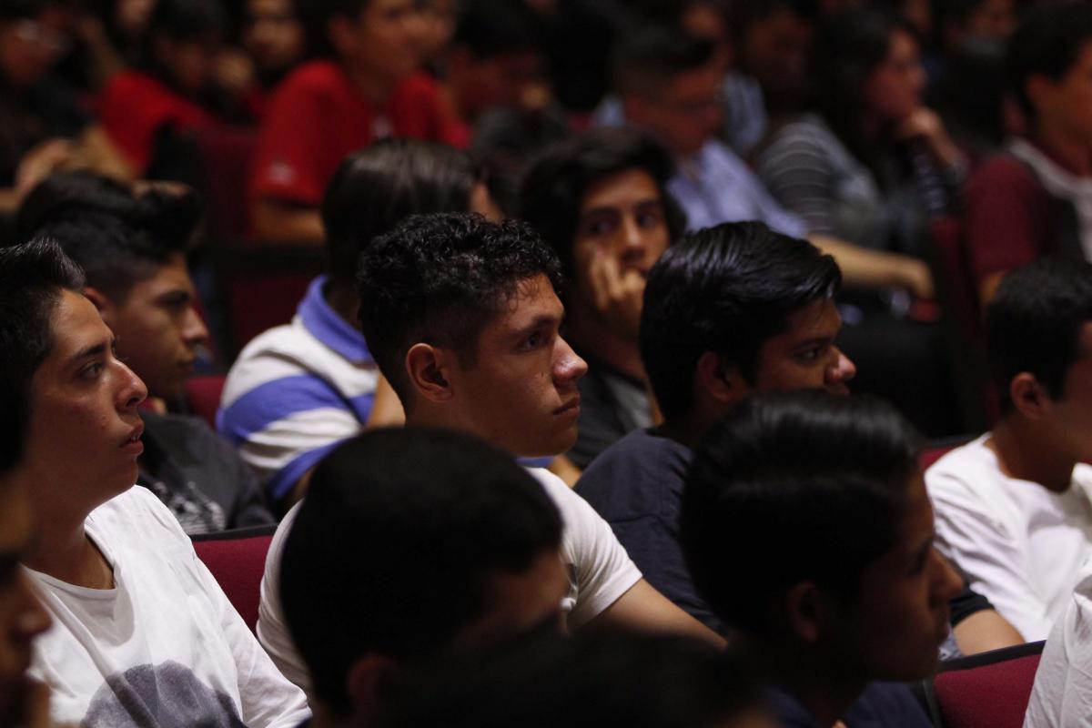 Toma de protesta de Francisco Acosta como director de la Preparatoria 2