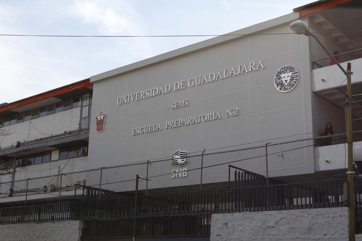 Toma de protesta de Francisco Acosta como director de la Preparatoria 2