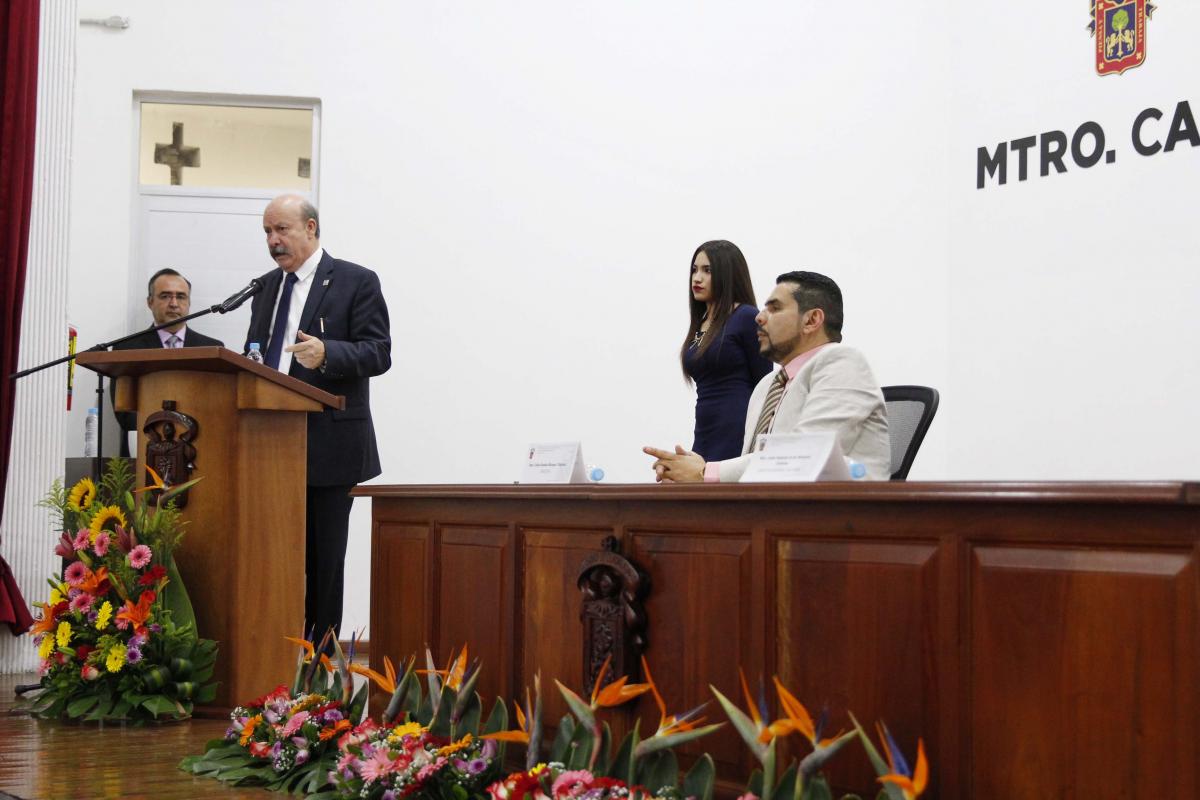 Toma de protesta de Carlos Márquez como director de la Preparatoria 3 