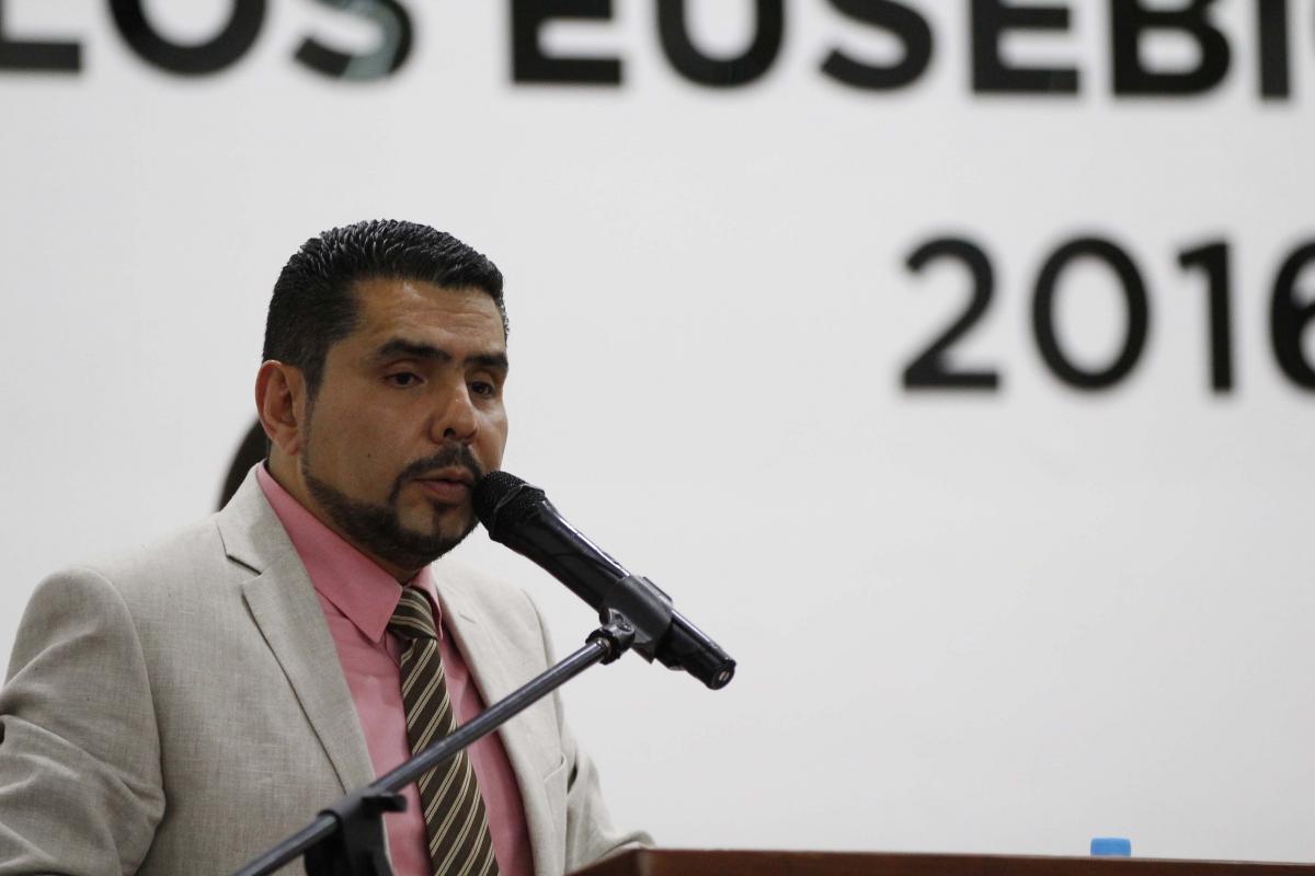 Toma de protesta de Carlos Márquez como director de la Preparatoria 3