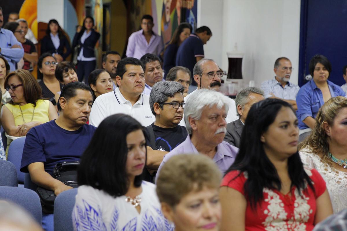 Toma de protesta de Arcelía López como directora de la Preparatoria 7