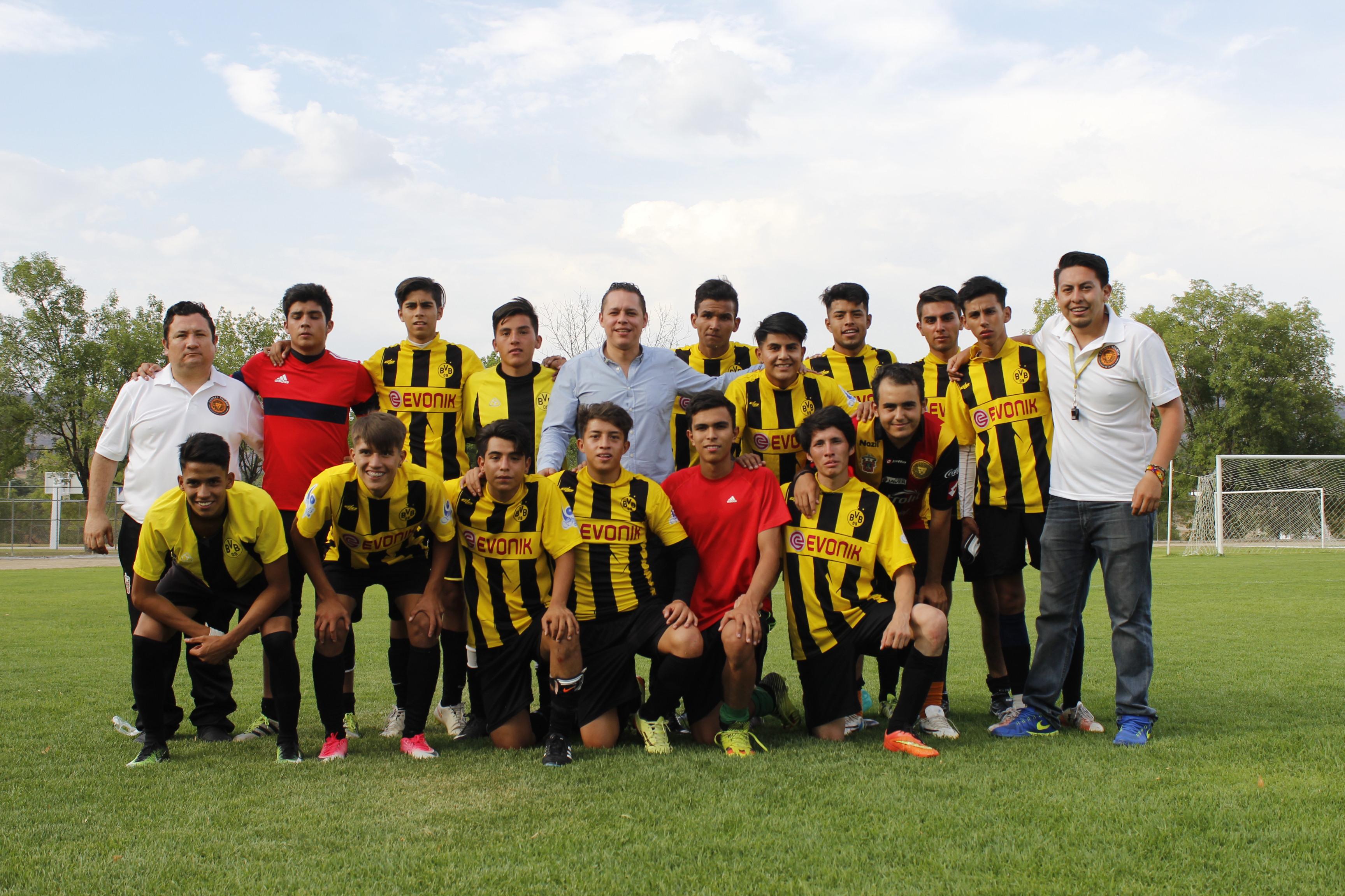 Equipo de futbol de la Preparatoria de Tlajomulco de Zuñiga