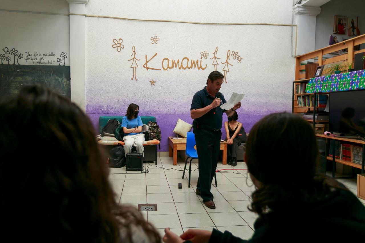 Participantes en actividad en Casa Hogar Kamami