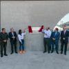 Autoridades del evento develan placa