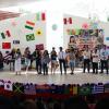 Alumnos en escenario