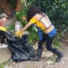 Alumnas en actividad de campo
