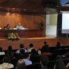 Autoridades del presidium en auditorio