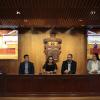 Autoridades del evento en presidium