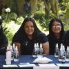 Alumnas en estand