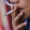 Persona fumando