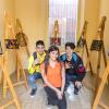 lumnos en la exposición de vitrales en el Centro Cultural El Refugio, en San Pedro Tlaquepaque