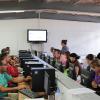 Docentes en aula de computo