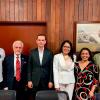 Autoridades del evento en reunión