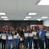 Grupo de alumnas junto a doncentes