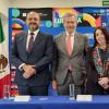Autoridades del evento en presidium
