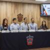 Mesa del presidium en rueda de prensa