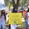 Participantes en contingente caminata por la autonomía