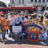 Participantes en contingente caminata por la autonomía