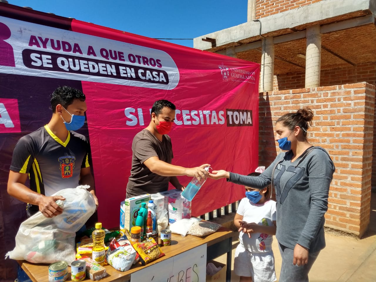 Ayuda a que todos nos quedemos en casa